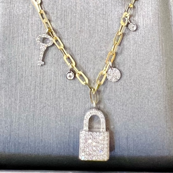 🔥SALE! Meira T Lock Key Diamond Chunky Chain Charm Necklace - Picture 7 of 7